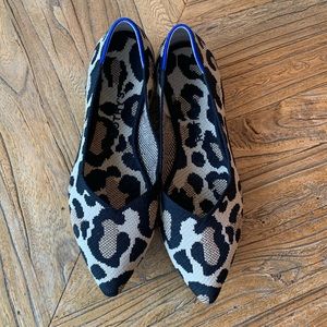 Rothy’s The Point Shoes- Size 9